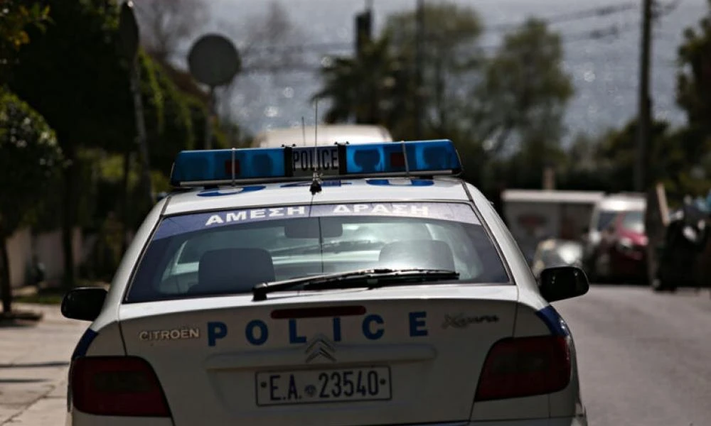 Λήστεψαν Αμερικανίδα στον Εθνικό Κήπο – Τρεις συλλήψεις